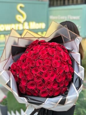 Red Roses Bouquet 1