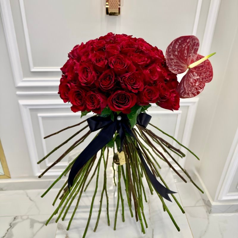 Red Roses Bouquet 2