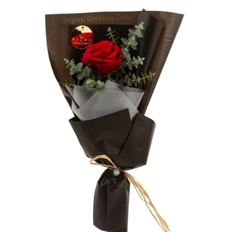 Single Red Rose Flower bouquet wrapped in black paper – Salma Flowers