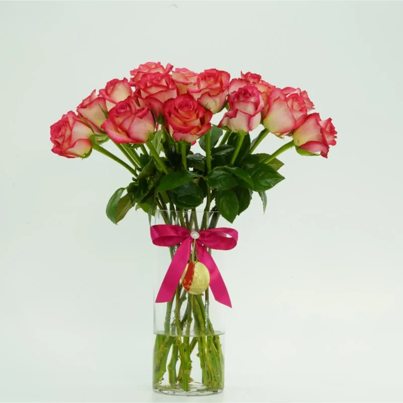 Senorita Pink Rose Vase by Salma Flowers – Same-day delivery in Amman