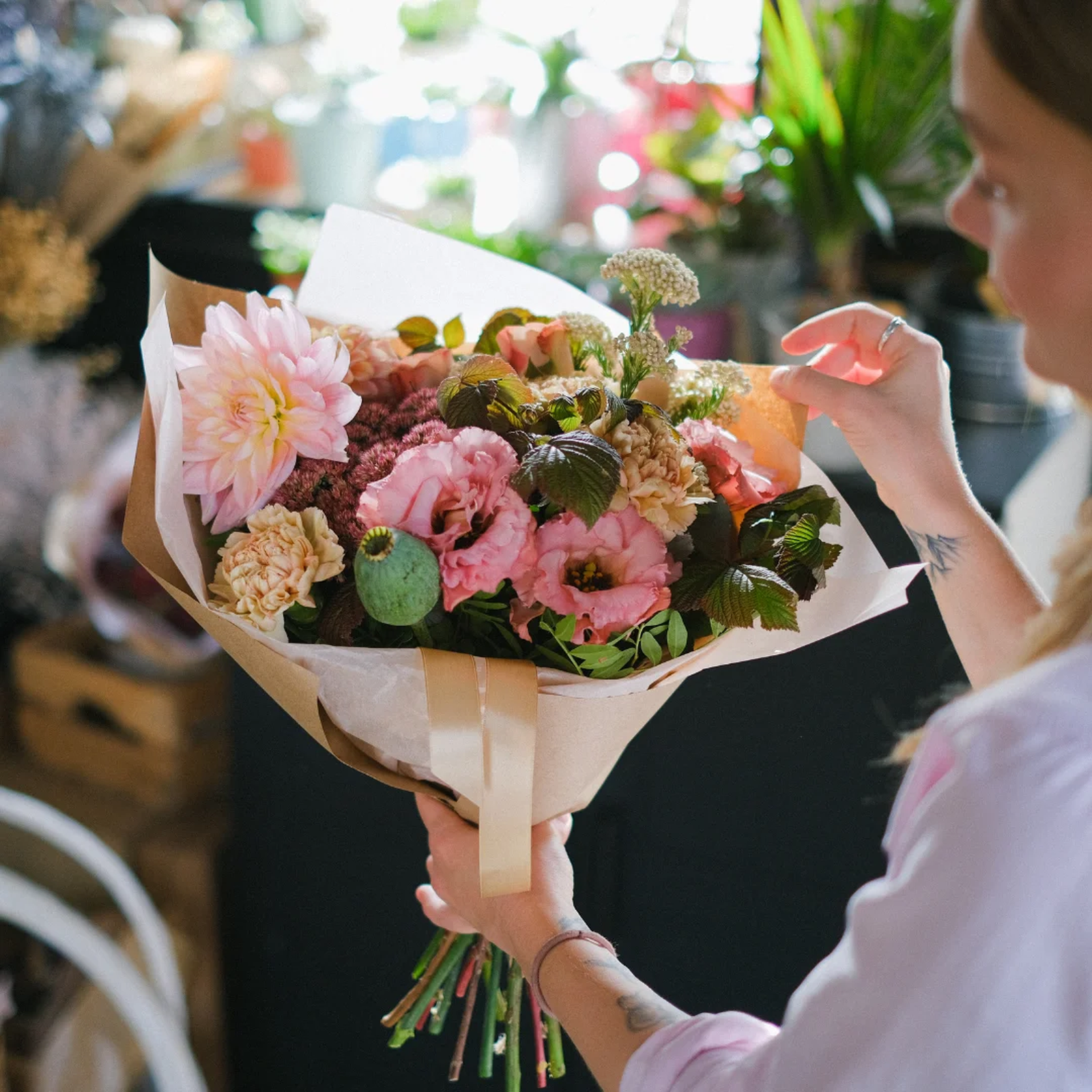 Premium fresh flowers and elegant bouquets in Amman