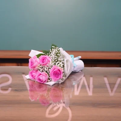 Fivefold Love - Luxury Flowers Arrangement