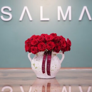 The Aura Vase - Luxury Flowers Arrangement