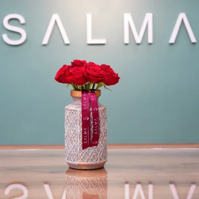 Velvet Vibe - Luxury Flowers Arrangement