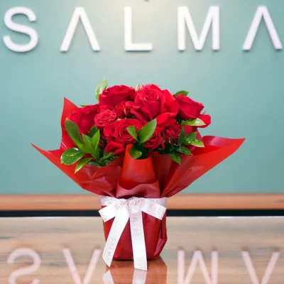 Pure Red - Luxury Flowers Arrangement
