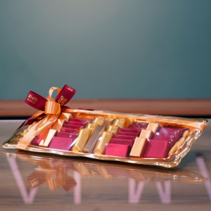 Luxurious Chocolate Blue Plate 700g