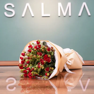 Soft Roses - Luxury Flowers Arrangement