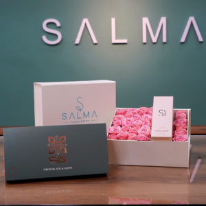 The Salma Trio Si & Chocolate - Luxury Flowers Arrangement