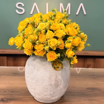 Golden Spray Rose Vase Arrangement